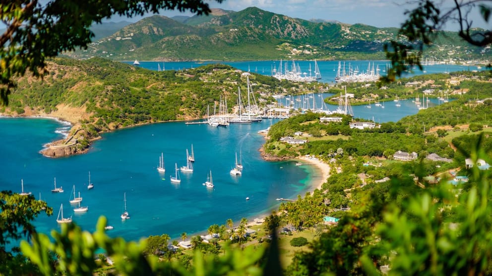 Plane tickets to Antigua & Barbuda