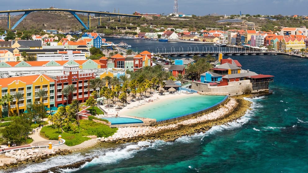 Curaçao'ya uçak bileti 