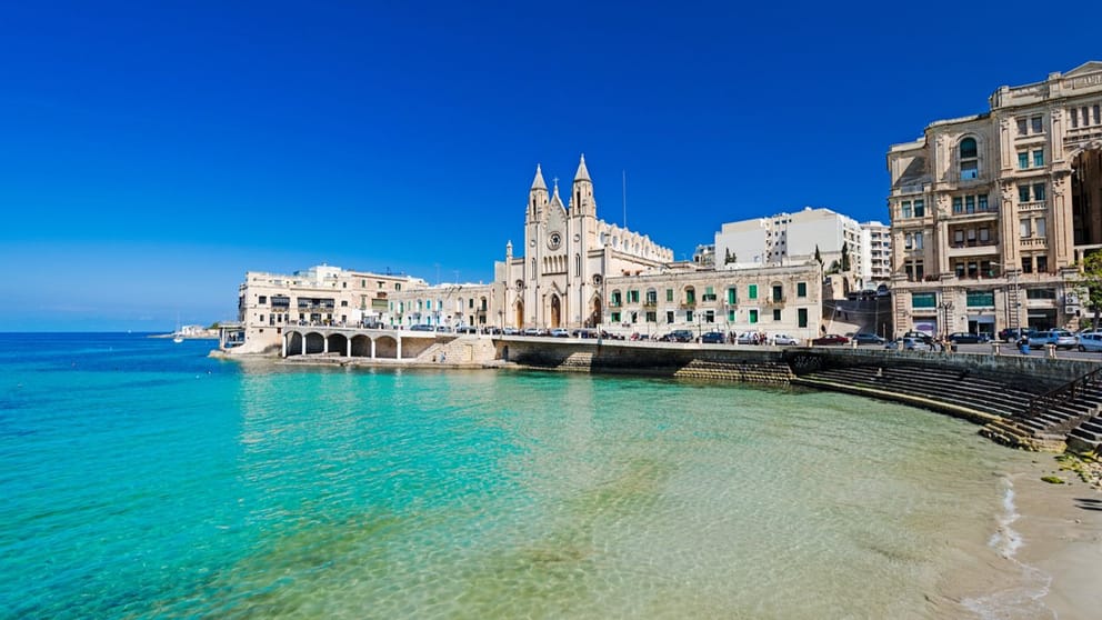 Pesquise voos baratos para Malta