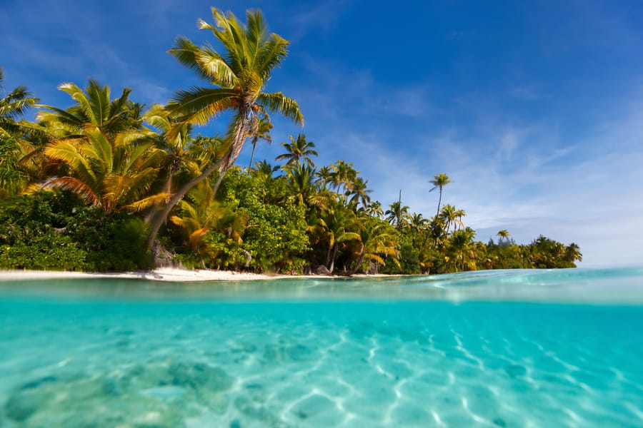 Cheap flights from Rarotonga, Cook Islands to Aitutaki, Cook Islands