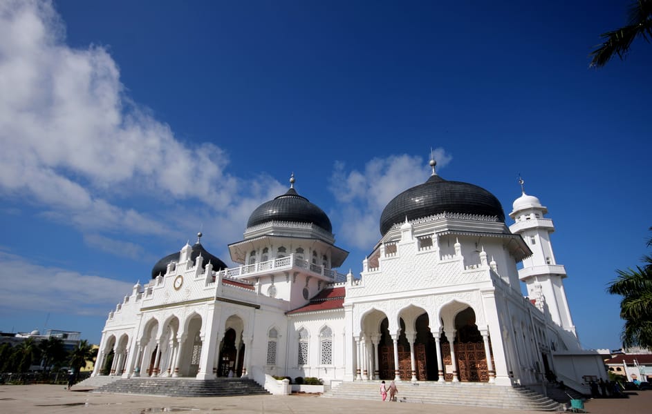 Cheap flights from Singapore, Singapore to Banda Aceh, Indonesia