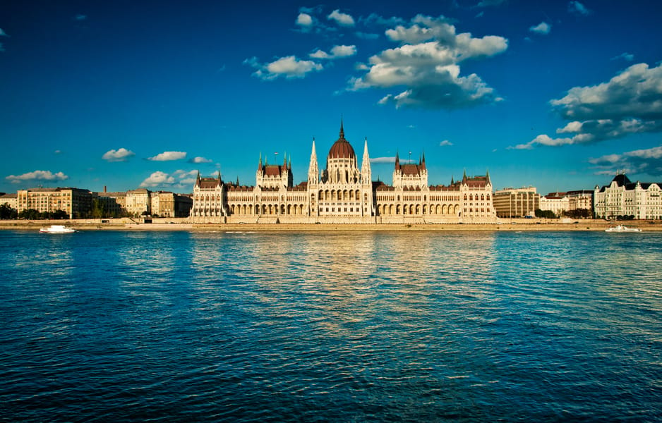 Cheap flights from Rhodes, Greece to Budapest, Hungary