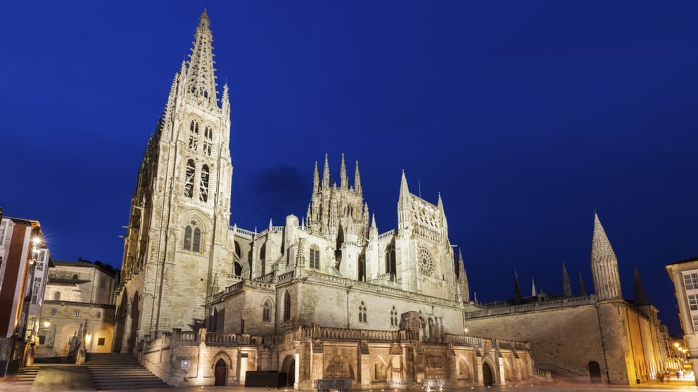 Cheap flights from Vancouver, Canada to Burgos, Spain