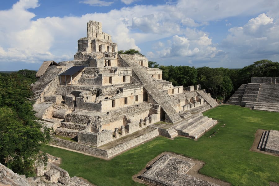 Cheap flights from Tampa, FL to Campeche, Mexico