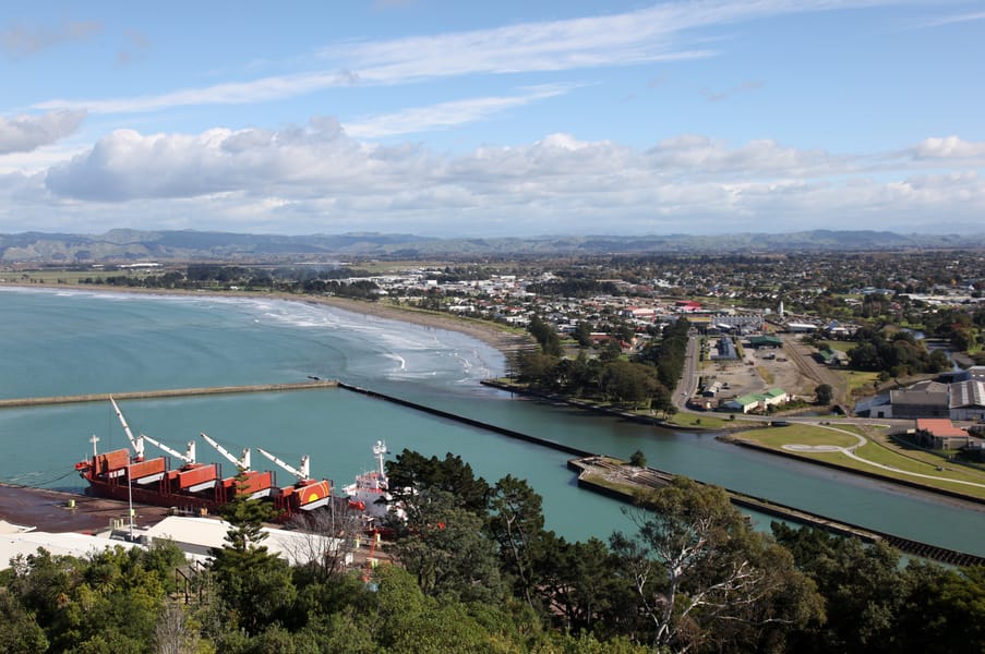 Cheap flights from Dunedin, New Zealand to Gisborne, New Zealand