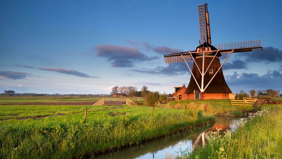 Cheap flights from Toronto, Canada to Groningen, Netherlands