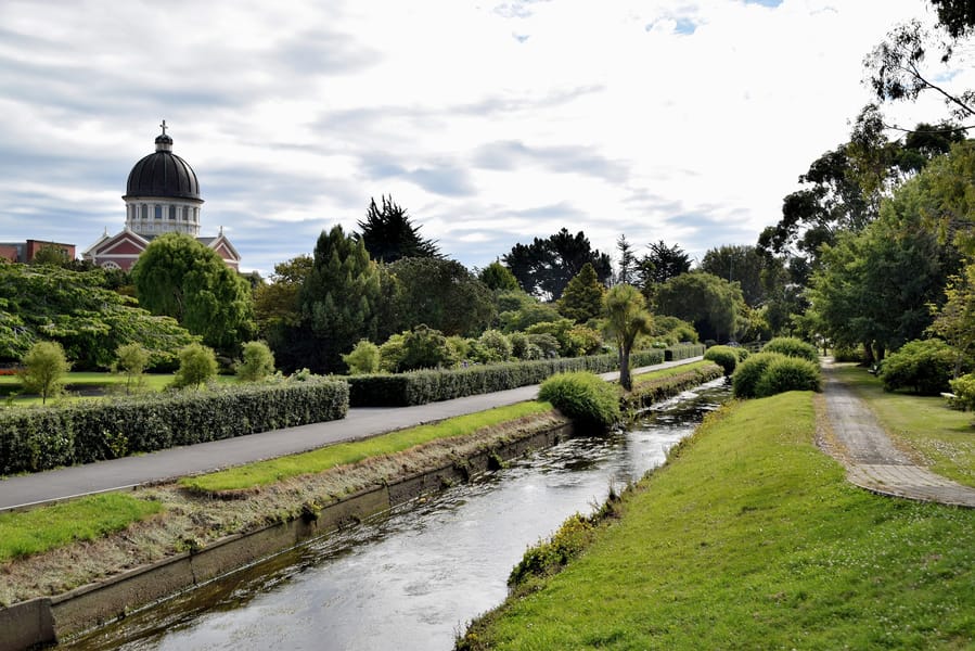 Cheap flights from Auckland, New Zealand to Invercargill, New Zealand