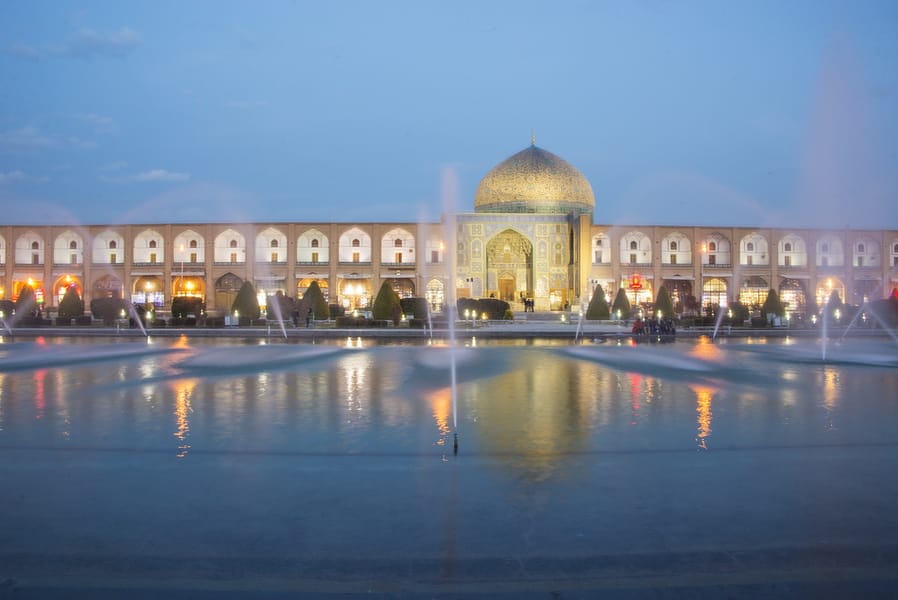 Cheap flights from Vancouver, Canada to Isfahan, Iran