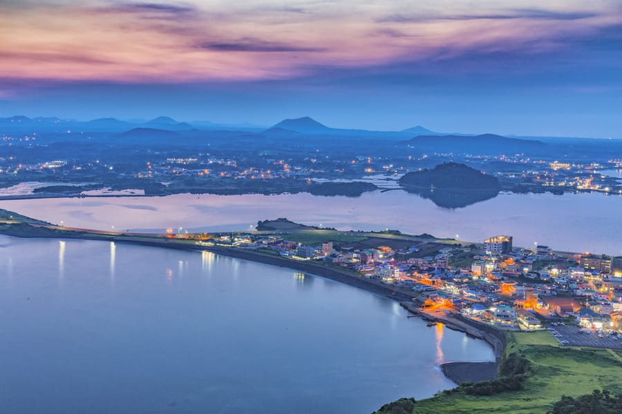 Cheap flights from Kaohsiung, Taiwan to Jeju City, South Korea