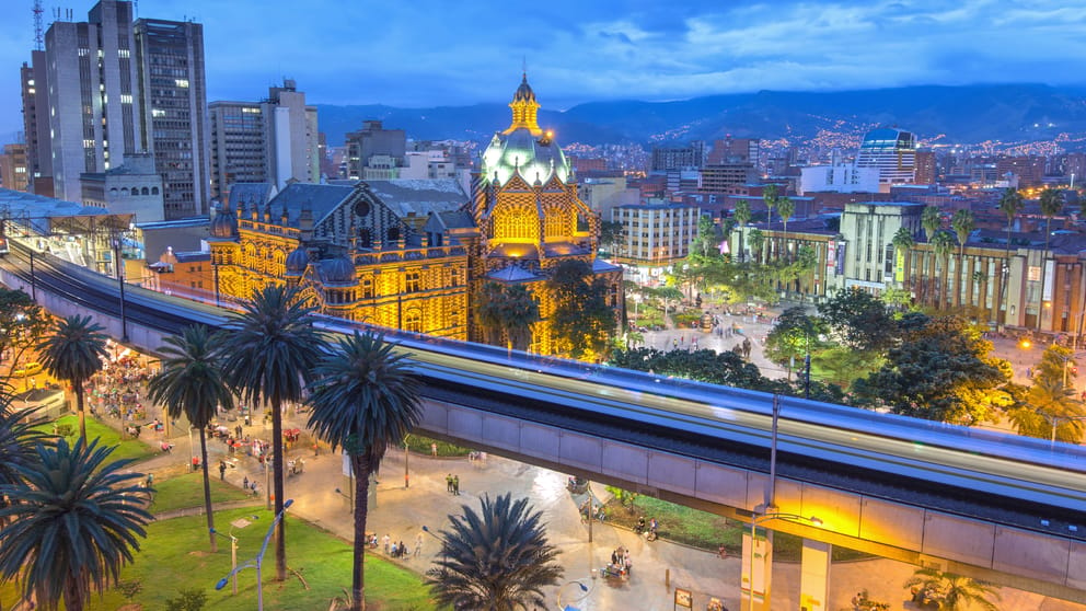 Cheap flights from Liberia, Costa Rica to Medellín, Colombia