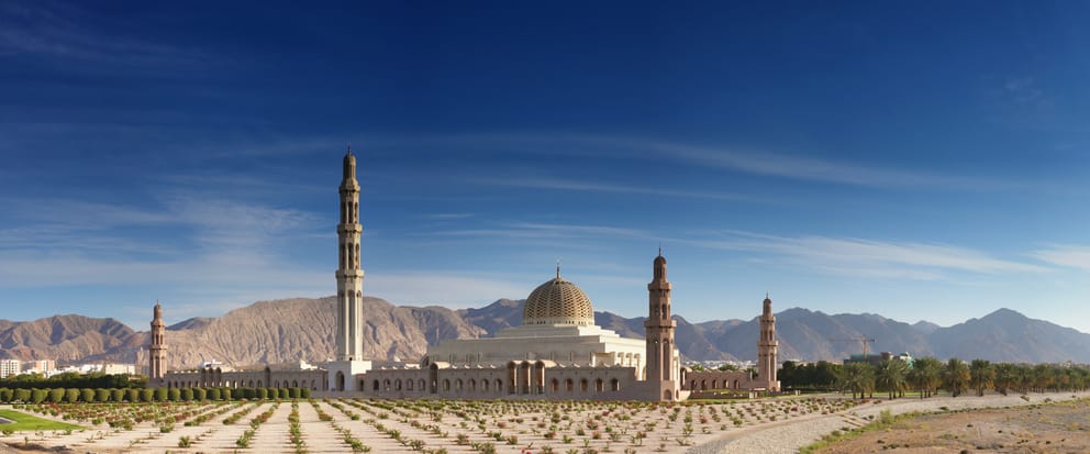 Cheap flights from Port Moresby, Papua New Guinea to Muscat, Oman