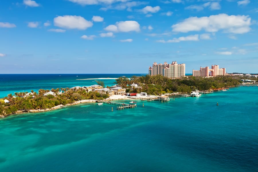 Cheap flights from Saint Croix, United States to Nassau, Bahamas