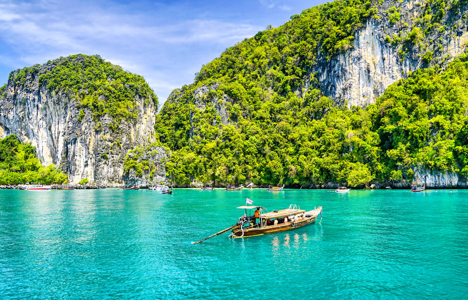 Cheap flights from Cape Town, South Africa to Phuket City, Thailand