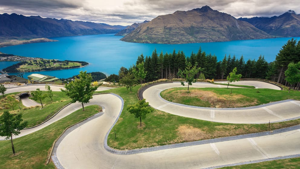 Cheap flights from Sapporo, Japan to Queenstown, New Zealand