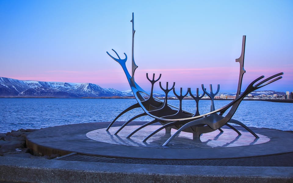 Cheap flights from Sørvágur, Faroe Islands to Reykjavik, Iceland