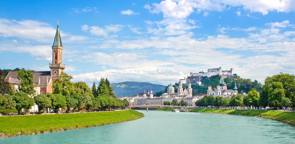 Cheap flights from Nice, France to Salzburg, Austria