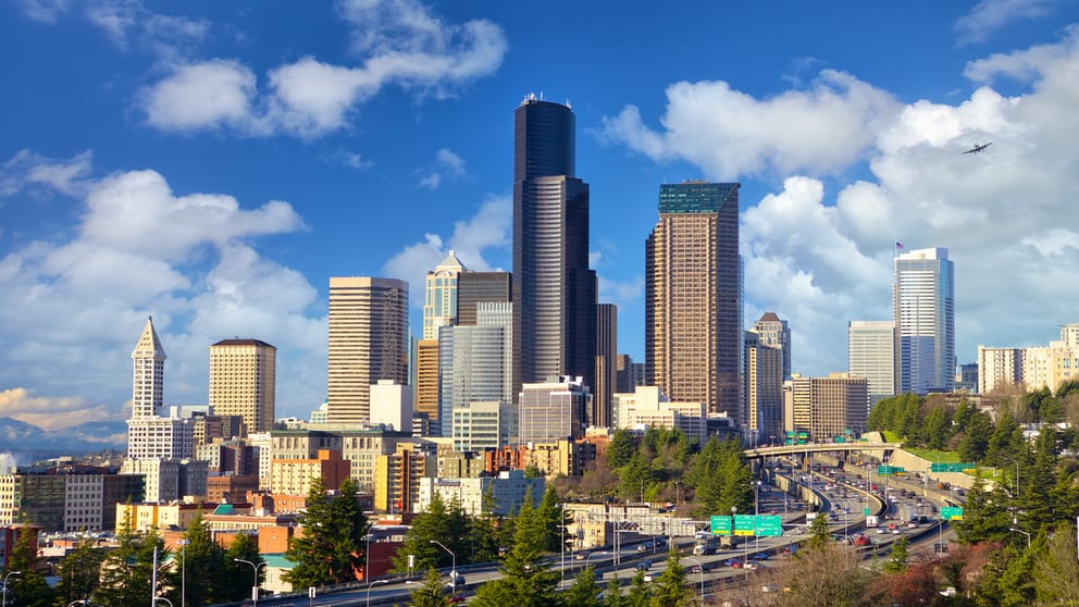 Cheap flights from Montreal, Canada to Seattle, WA