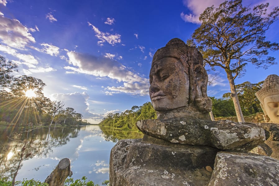 Cheap flights from Los Angeles, CA to Siem Reap, Cambodia