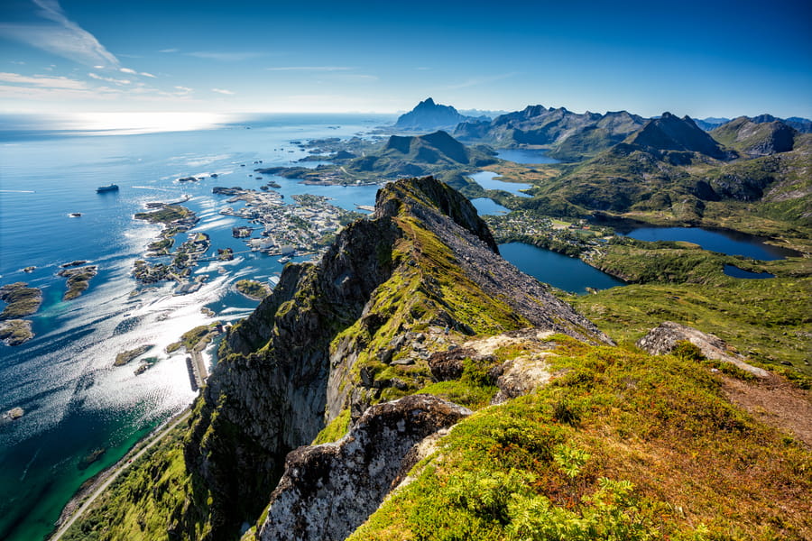Cheap flights from Vilnius, Lithuania to Svolvær, Norway