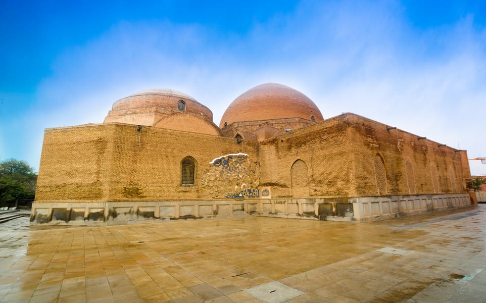 Cheap flights from Montreal, Canada to Tabriz, Iran