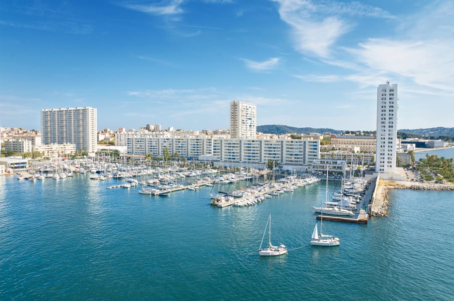 Cheap flights from Brussels, Belgium to Toulon, France