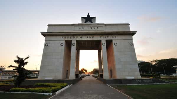 Akra