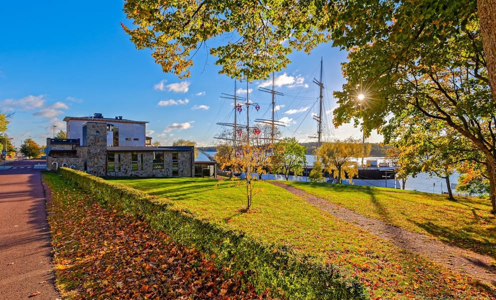 Book flights from Stockholm to Åland Islands