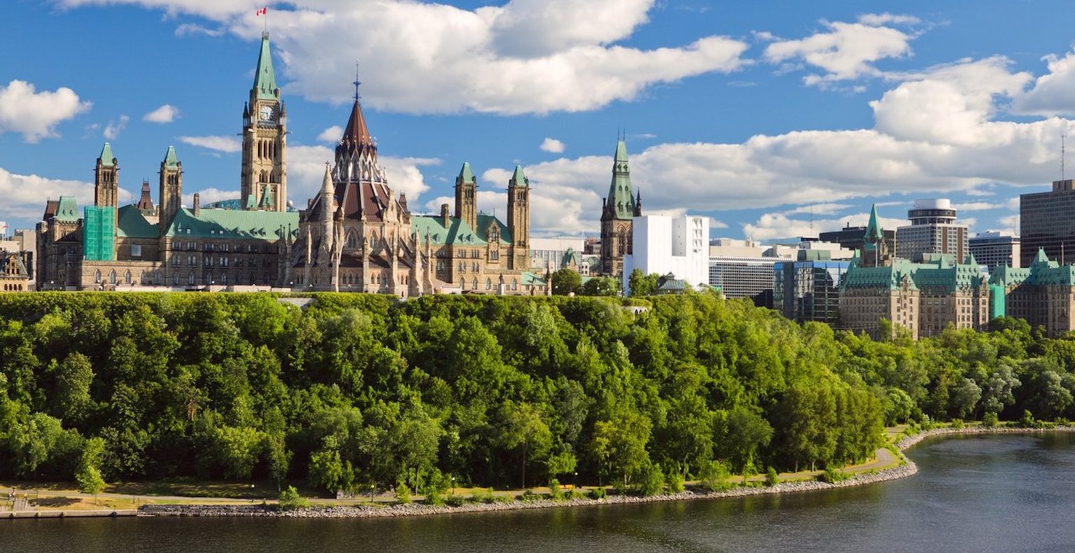 Cheap flights from United States to Canada from £75