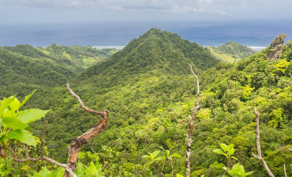 Book flights from Auckland to Cook Islands