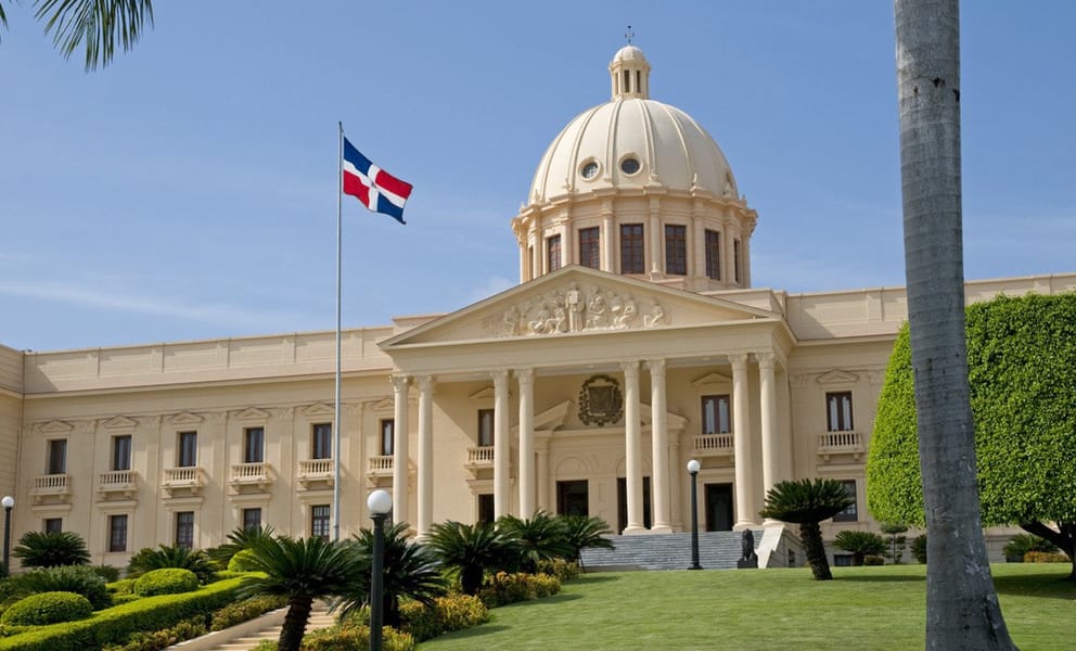 Reserva vuelos de Guayaquil a la República Dominicana