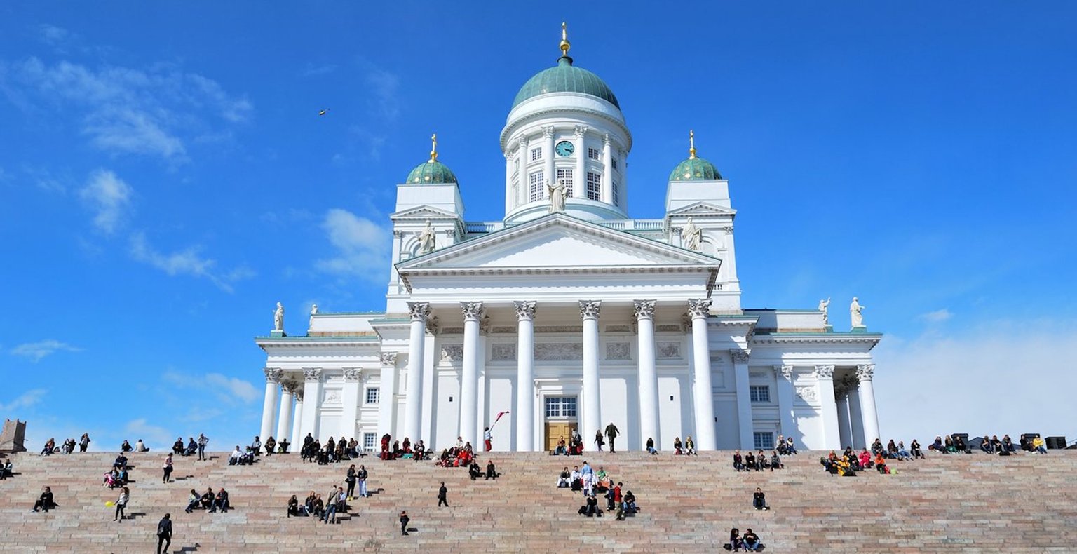 Halpoja lentoja Kosovosta Suomeen alkaen 240 €