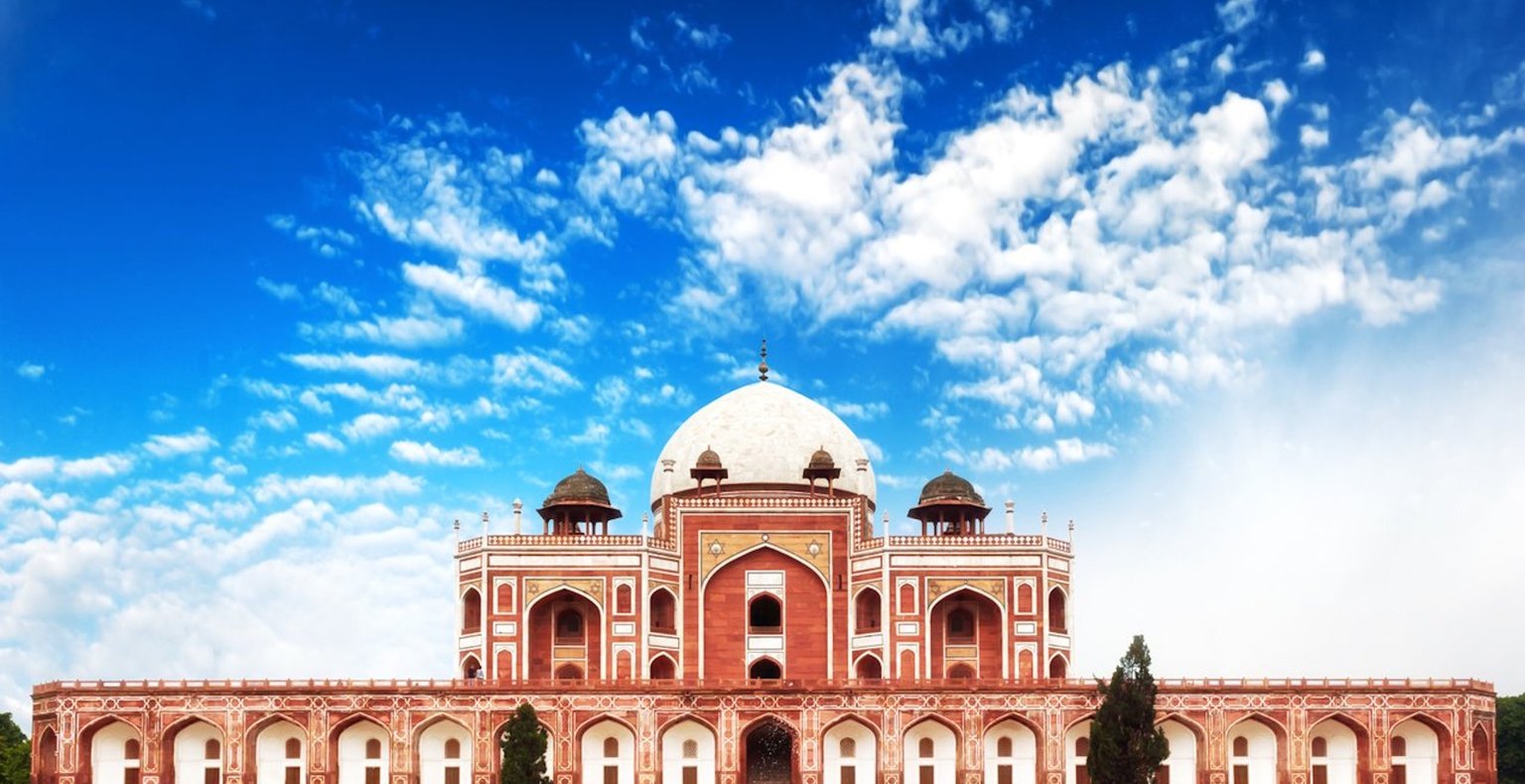 Cheap flights from Malaysia to India from £105