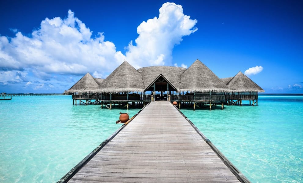 Pesquise voos baratos para as Maldivas