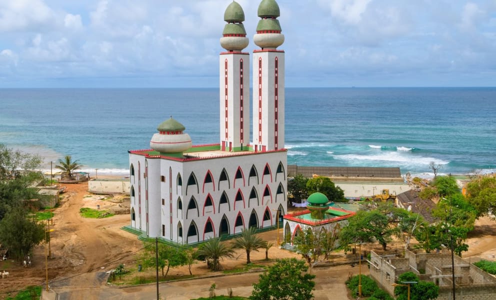 Book flights from London, ENG to Senegal