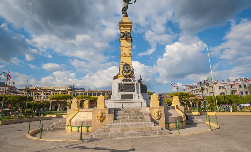 ह्यूस्टन से, TX अल साल्वाडोर के लिए के लिए फ़्लाइट बुक करें