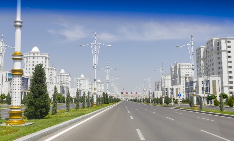 İstanbul’dan Türkmenistan’a uçuş rezervasyonu yapın