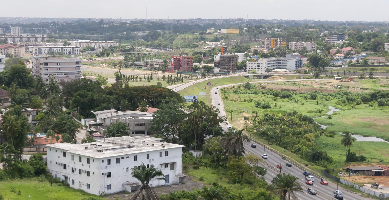 Cheap flights from Libreville to Abidjan from £289