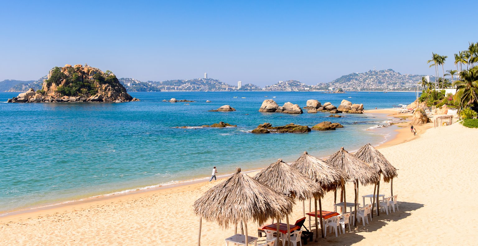 Cheap flights from Monterrey to Acapulco from $91