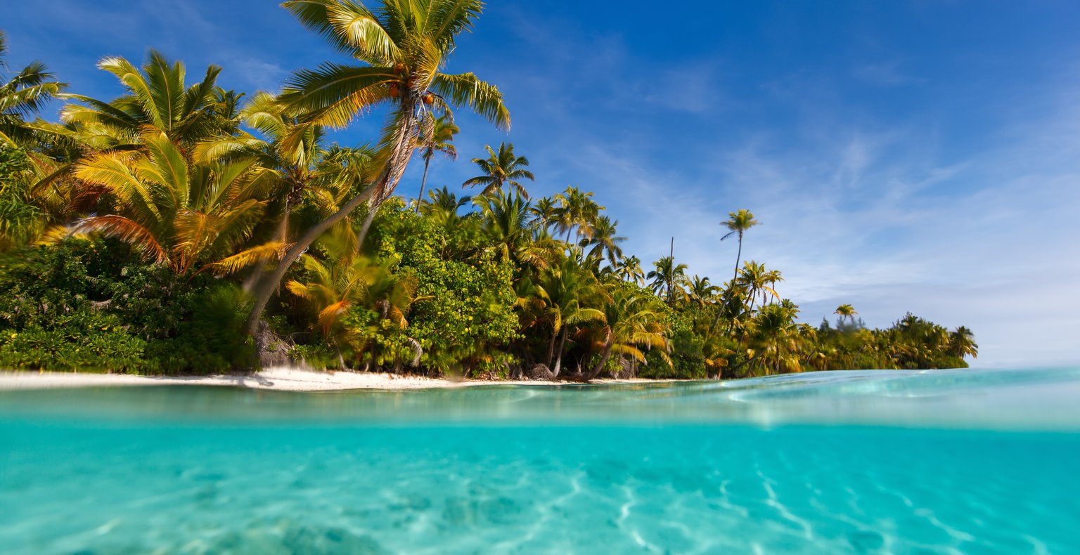 Cheap flights from Rarotonga to Aitutaki from $193