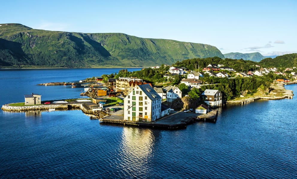 Cheap car rentals in Ålesund, Norway