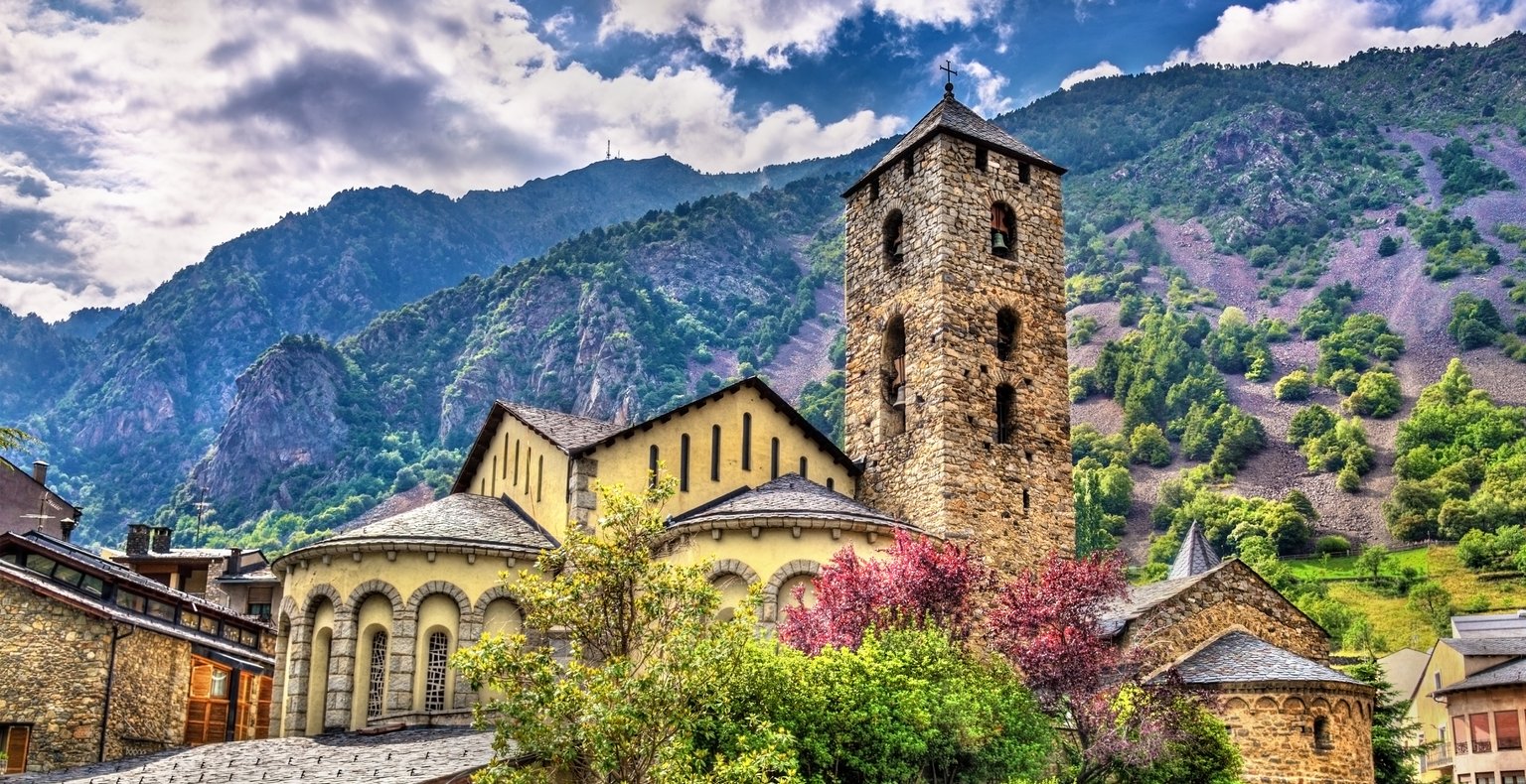 Vuelos baratos de Barcelona to Andorra la Vella a partir de 154 €