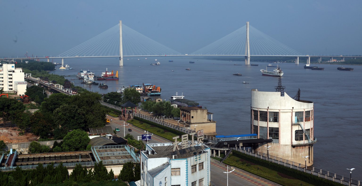 Полети to Anqing, Китай