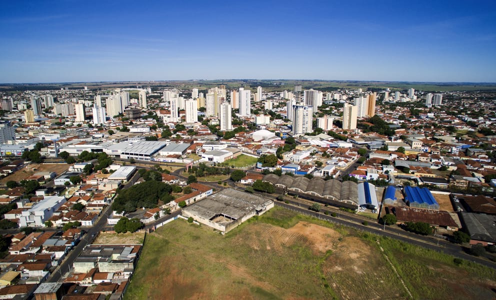 Voos baratos de Vitória, Espírito Santo, Brasil para Araçatuba, Brasil