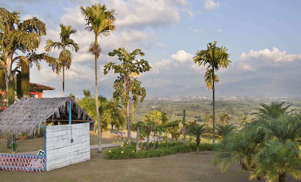 Alquiler de coches barato en Armenia, Colombia