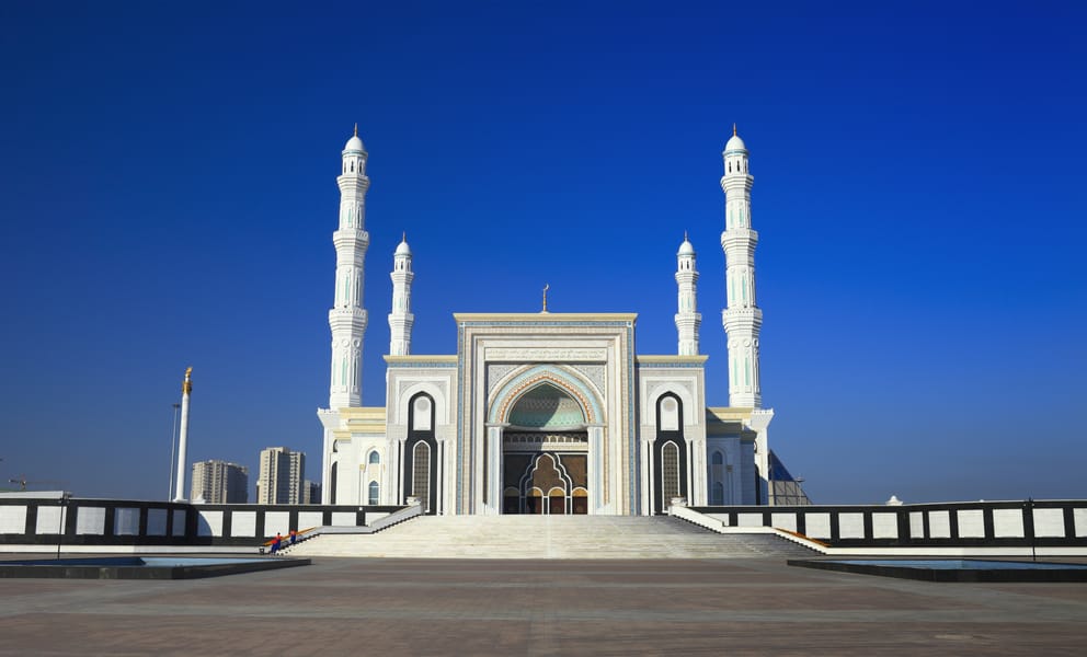 Cheap flights from London to Nur-Sultan