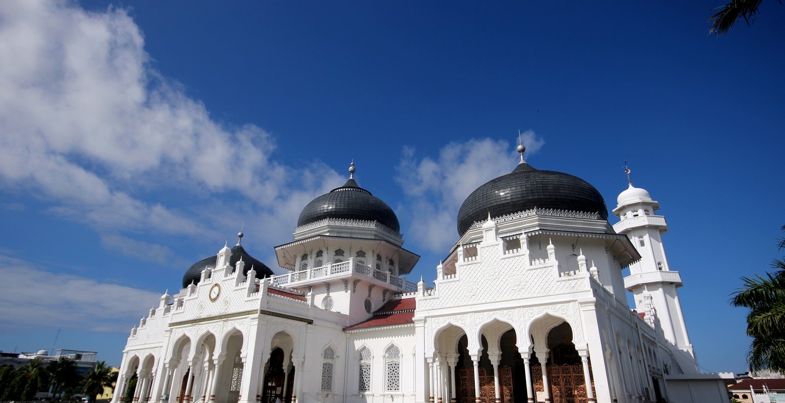 Cheap flights from Tokyo to Banda Aceh from £161