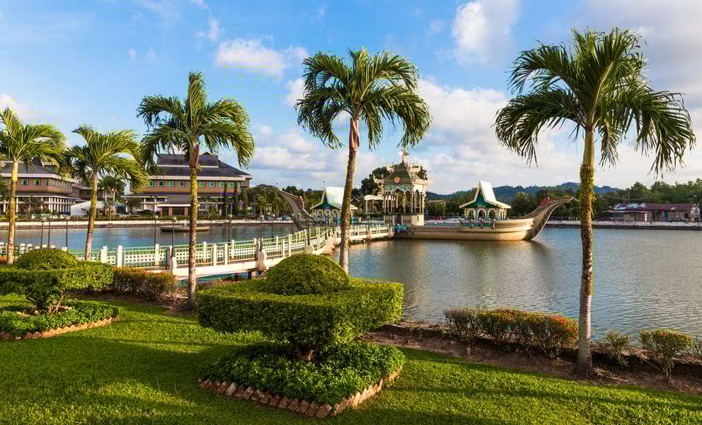 Cheap car rentals in Bandar Seri Begawan, Brunei