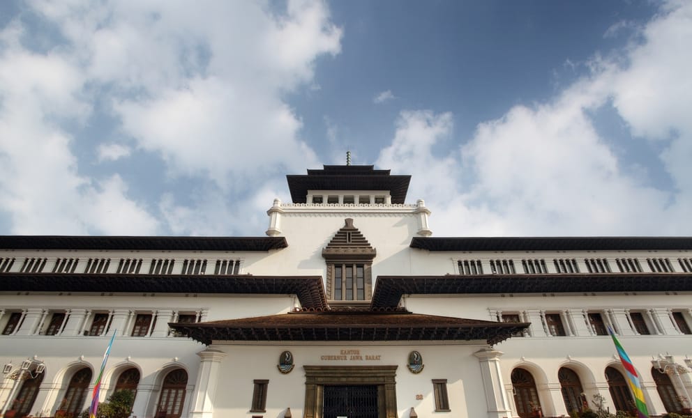 Cheap car rentals in Bandung, Indonesia