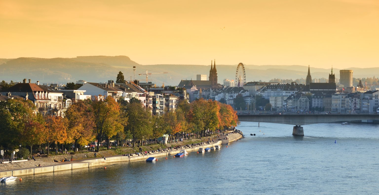 Günstige Flüge von Niš nach Basel ab 18 €