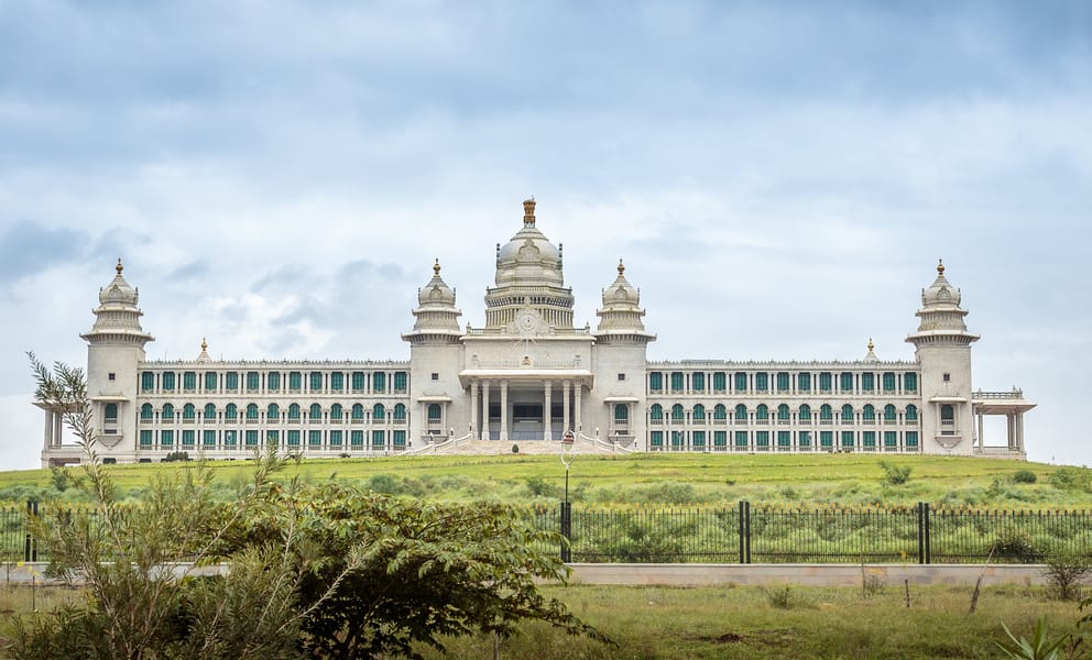 Cheap car rentals in Belgaum, India